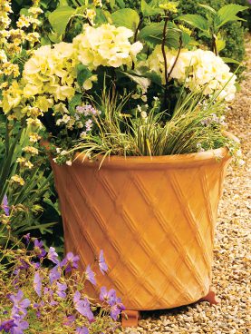 New Pots And Planters Terracotta